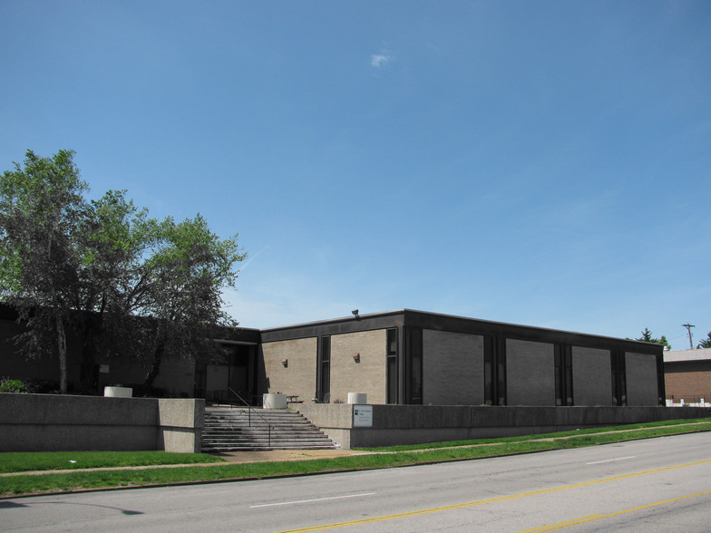 Primary Photo Of 5200-5240 Oakland Ave, Saint Louis Flex For Lease