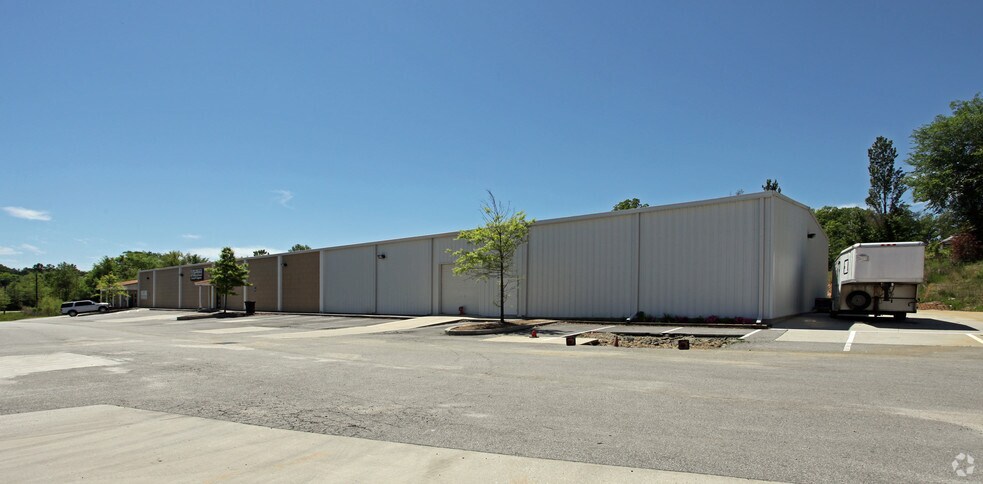 More Photos Of 766 Industrial Park Dr, Evans Warehouse For Lease