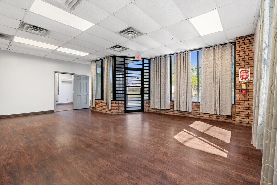 More Photos Of 6709 Tribble St, Lithonia Distribution For Sale