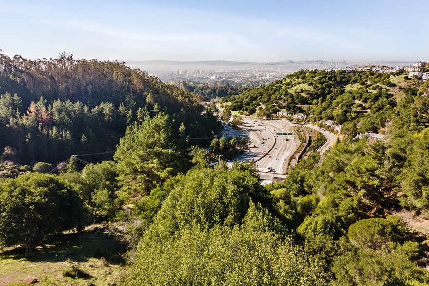 More Photos Of Tunnel Rd. & Broadway Tunnel Fwy, Oakland Land For Sale