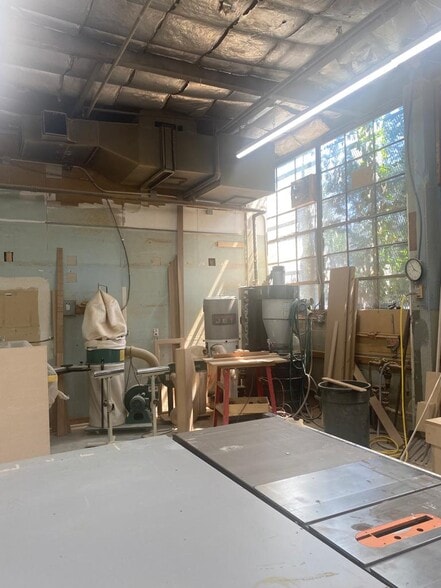 More Photos Of 52-07 Barnett Ave, Long Island City Warehouse For Sale