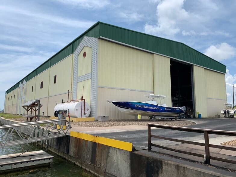 More Photos Of 314 Huff St, Aransas Pass Marina For Sale