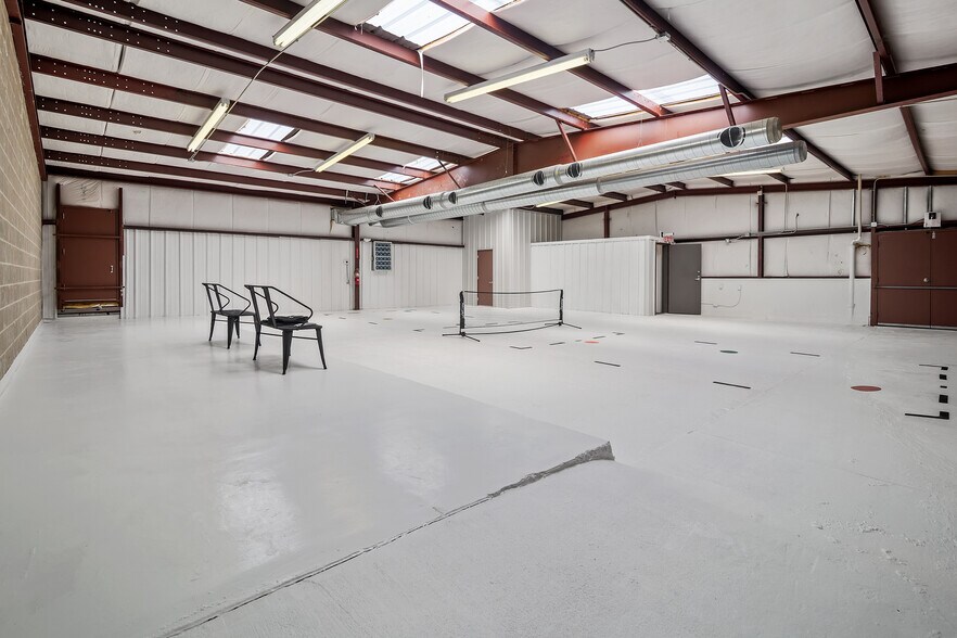 More Photos Of 1625 S Boston Ave, Tulsa Office For Lease