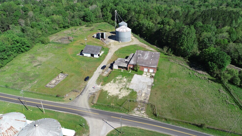 Primary Photo Of 201 Industrial Rd, Sylvania Light Distribution For Sale