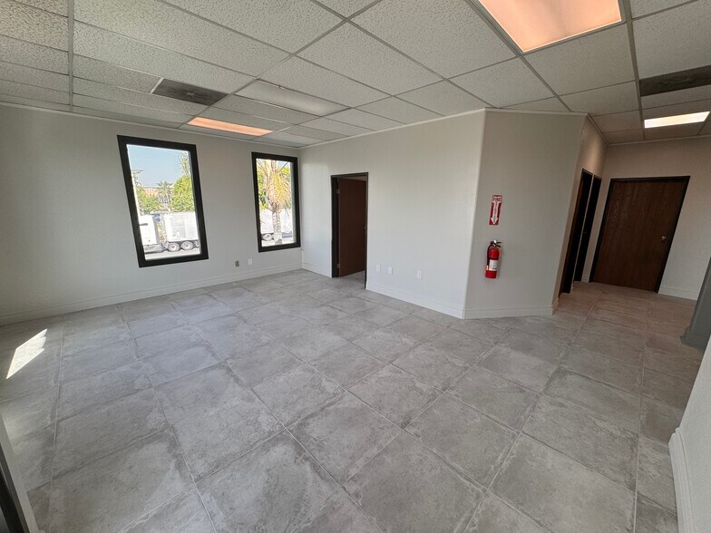 More Photos Of 116 N Vineyard Ave, Ontario Office For Lease