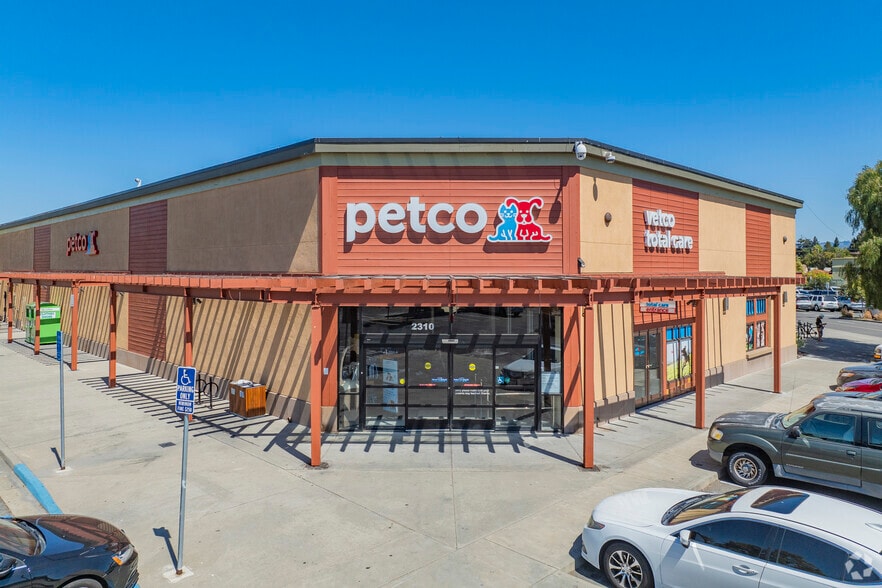 More Photos Of 523-2367 S Shore Ctr W, Alameda Unknown For Lease