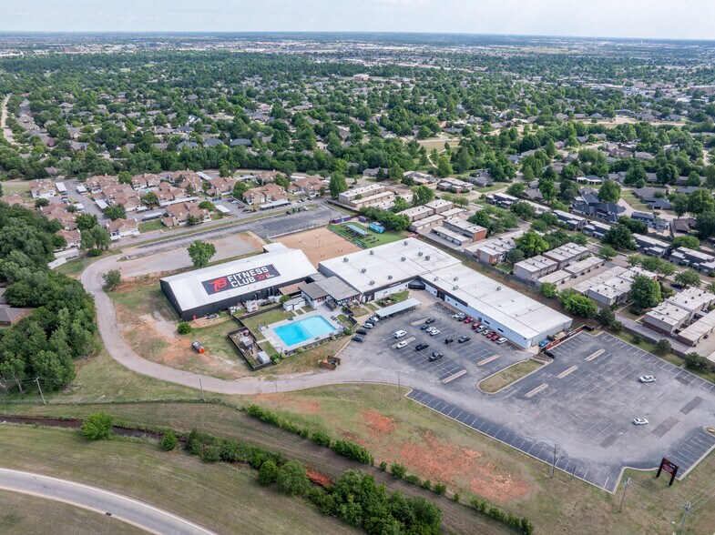 More Photos Of 3333 W Hefner Rd, Oklahoma City Sports And Entertainment For Sale