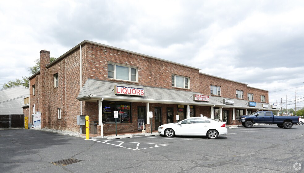 Primary Photo Of 1313-1323 Bound Brook Rd, Middlesex Freestanding For Lease