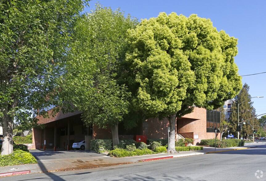 More Photos Of 2110 Forest Ave, San Jose Medical For Lease