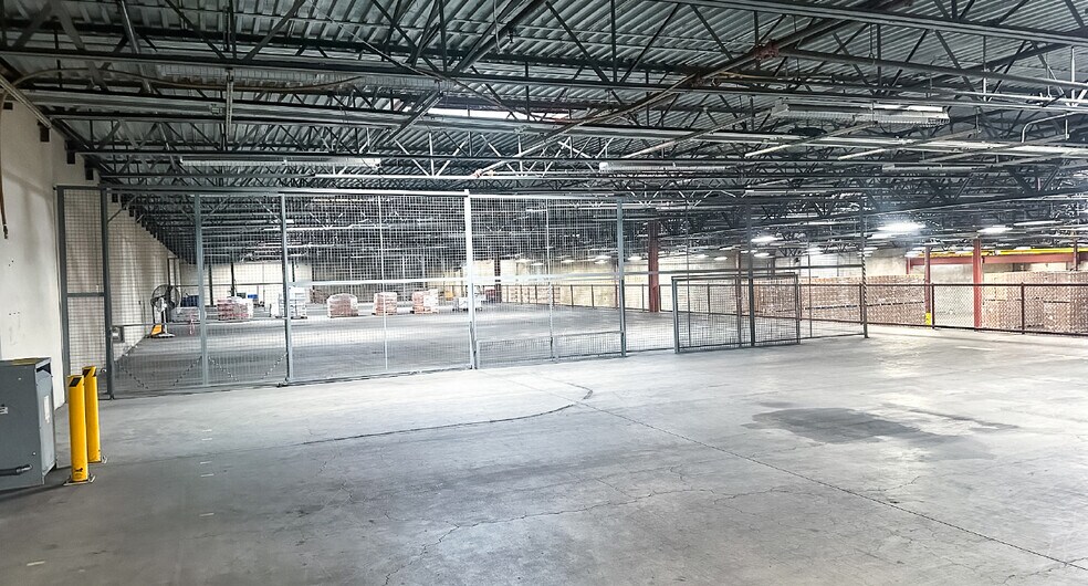 More Photos Of 2451 Bert Dr, Hollister Distribution For Lease