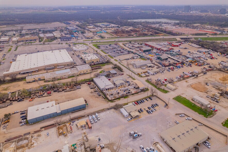 More Photos Of 10582 Spangler Rd, Dallas Manufacturing For Sale