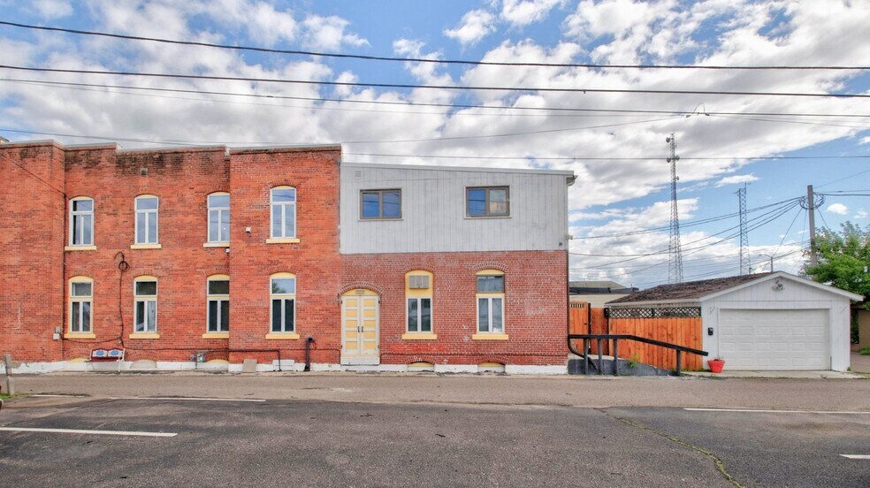 More Photos Of 110 W 2nd St N, Ladysmith General Retail For Sale