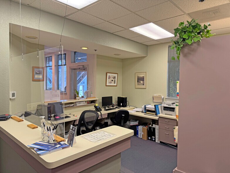 More Photos Of 418 Aviation Blvd, Santa Rosa Medical For Sale