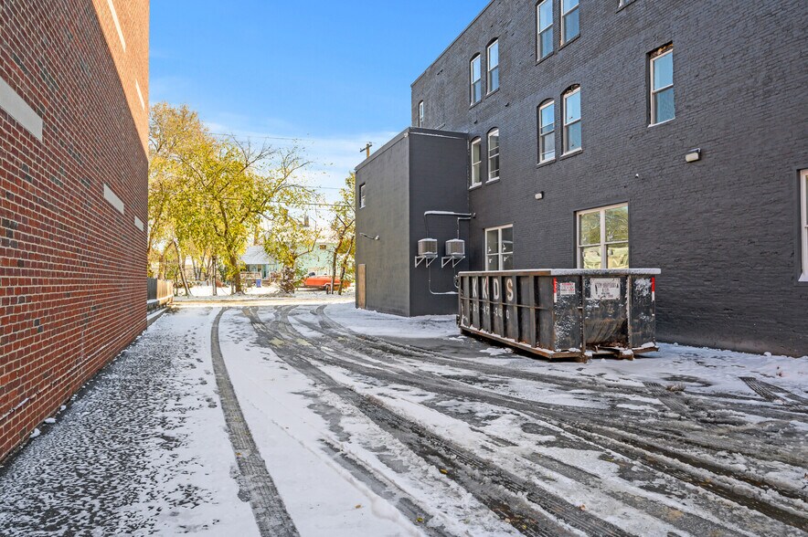 More Photos Of 842 Rice St, Saint Paul Storefront Retail Residential For Lease