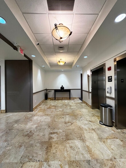 More Photos Of 1035-1049 State Road 7, Wellington Medical For Lease