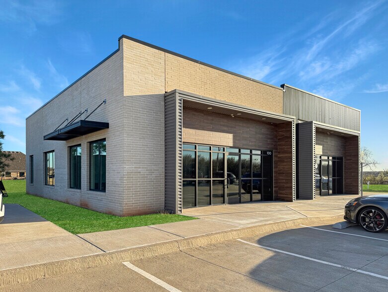 Primary Photo Of 15105 Crown At Lone Oak Rd, Edmond Office For Lease