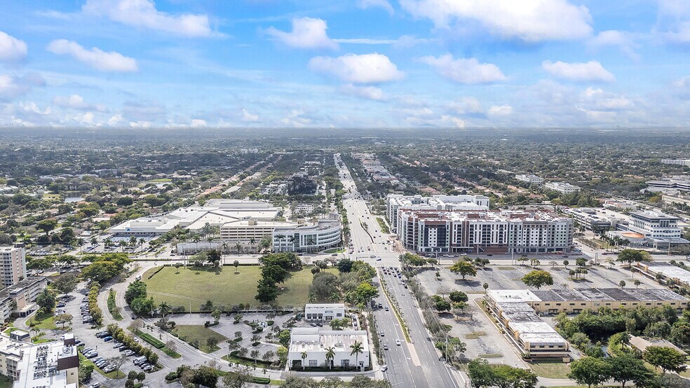 More Photos Of 3481 N University Dr, Coral Springs General Retail For Sale