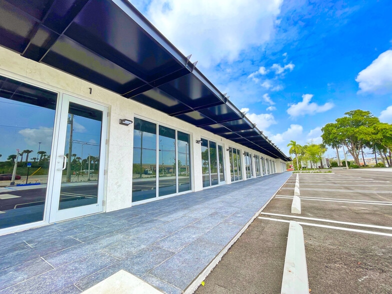 More Photos Of 8205 NW 12th St, Doral Freestanding For Lease