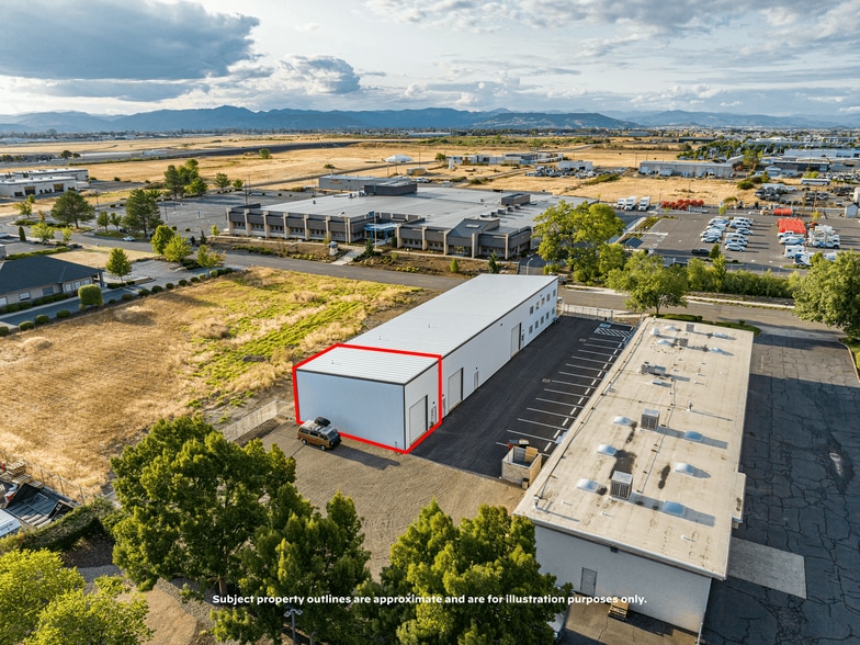 More Photos Of 2074 Commerce Dr, Medford Industrial For Lease