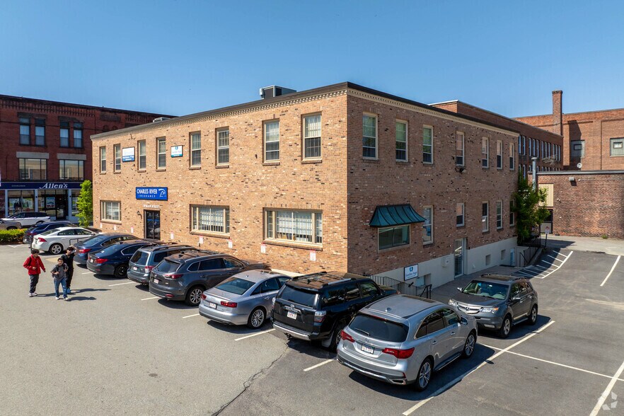 More Photos Of 29 Main St, Leominster Office For Lease