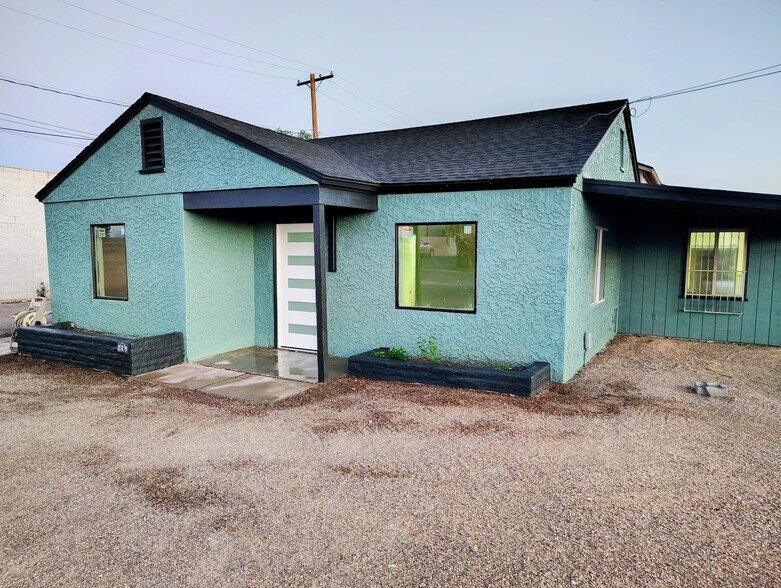 Primary Photo Of 219 W Mahoney Ave, Mesa Service For Lease