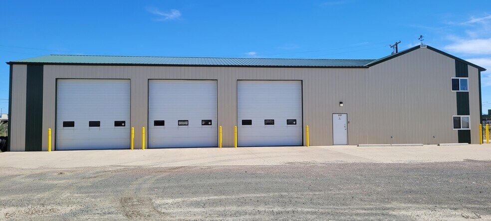 More Photos Of 3101 Vaughn Rd, Great Falls Flex For Sale