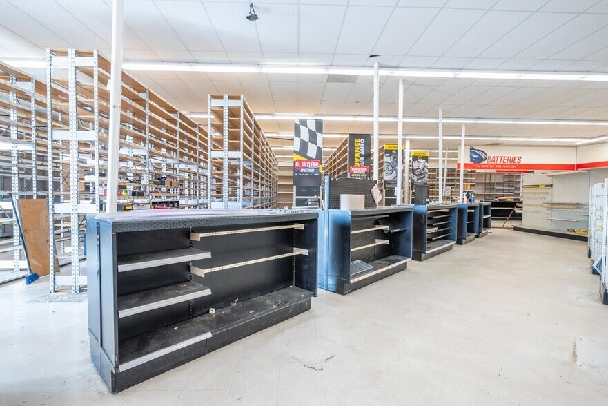 More Photos Of 245 Alabama St, Columbus Freestanding For Sale