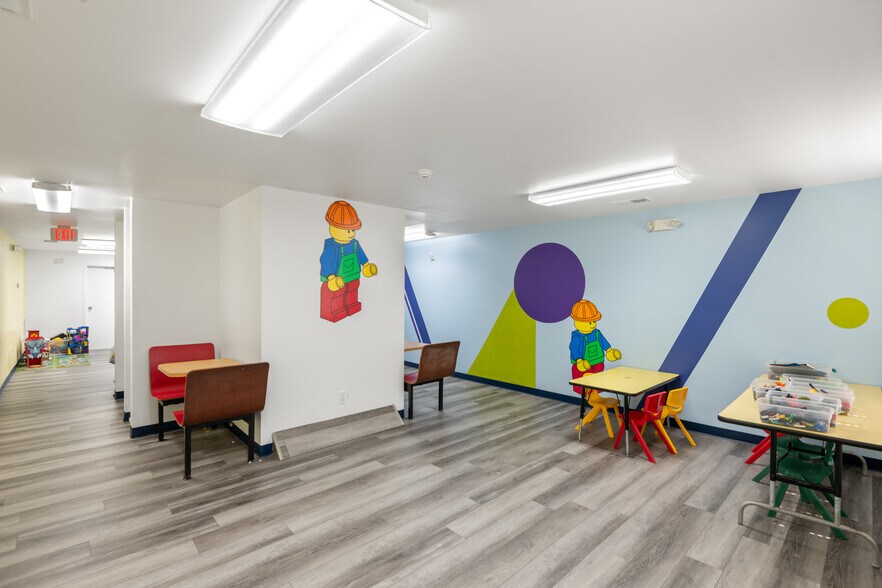 More Photos Of 1224 Old Cherokee Rd, Lexington Daycare Center For Sale