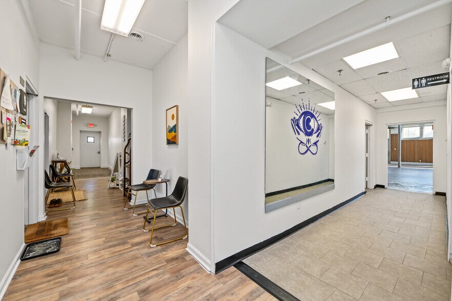 More Photos Of 250 Gorham St, Canandaigua Office For Sale