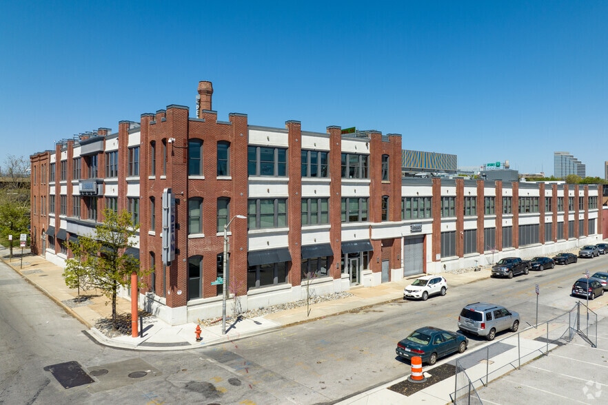 More Photos Of 180 W Ostend St, Baltimore Office For Lease