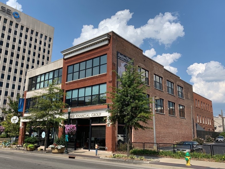 More Photos Of 233 E Main St, Lexington Office For Lease