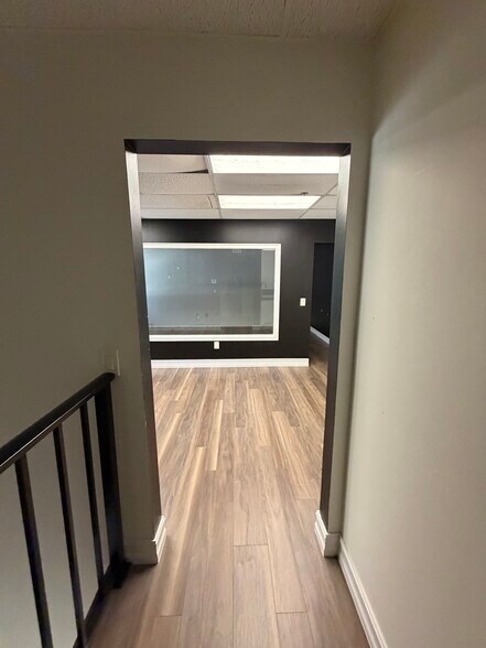 More Photos Of 6401 E Rogers Cir, Boca Raton Light Distribution For Lease