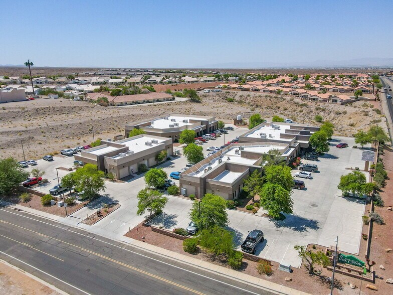 More Photos Of 2500 Canyon Rd, Bullhead City Medical For Lease