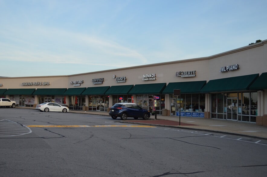 More Photos Of 1702 Owen Dr, Fayetteville Unknown For Lease