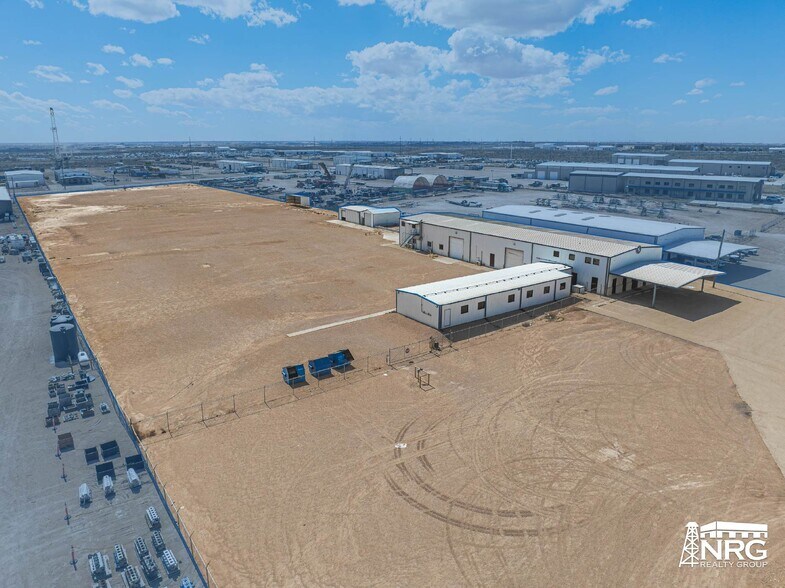More Photos Of 9105 W Interstate 20, Midland Warehouse For Lease