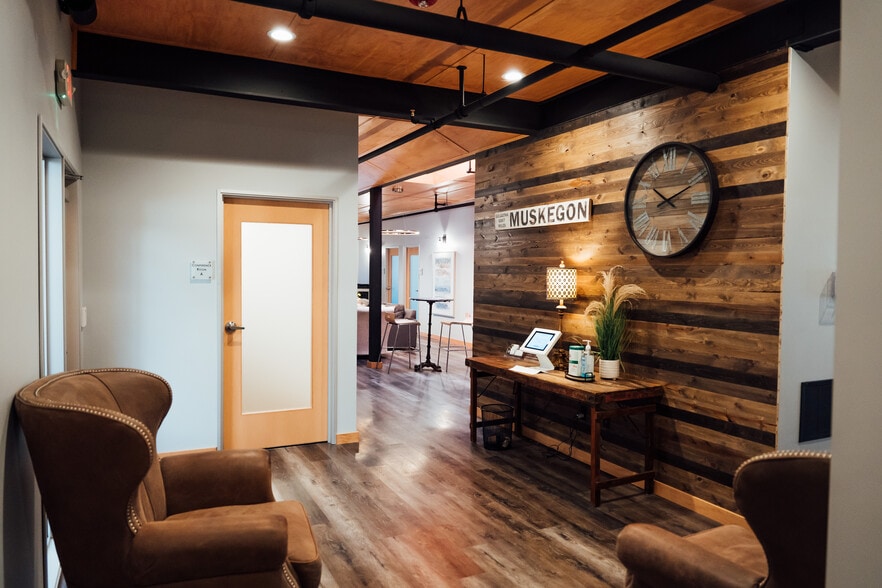 More Photos Of 794 Pine St, Muskegon Coworking Space