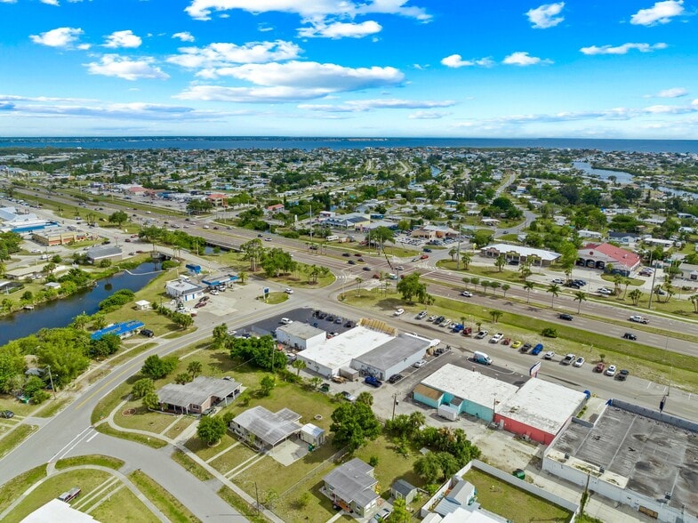 More Photos Of 3642 Tamiami Trl, Port Charlotte Unknown For Lease