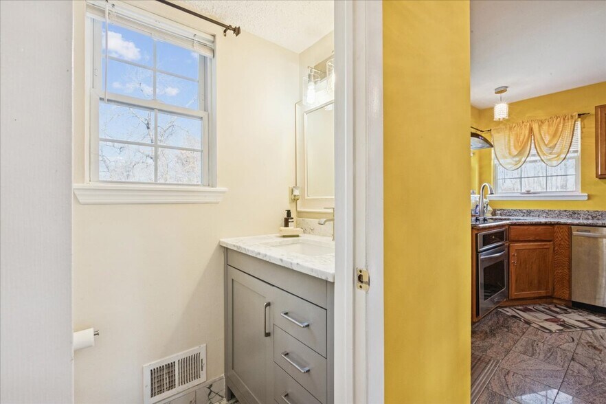 More Photos Of 2 Cliffwood Ave, Aberdeen Land For Sale