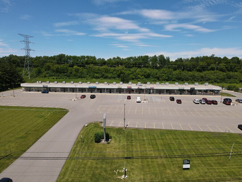More Photos Of N64W22622-N64W22694 Main St, Sussex General Retail For Sale