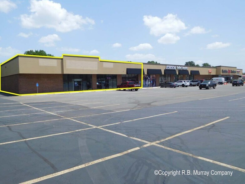 Primary Photo Of 2336-2350 S Campbell Ave, Springfield General Retail For Lease