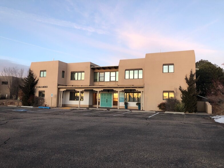 Primary Photo Of 11 Calle Medico, Santa Fe Medical For Lease