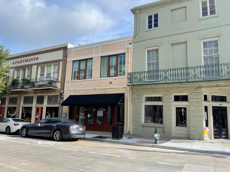 Primary Photo Of 603 Julia St, New Orleans Storefront Retail Residential For Sale