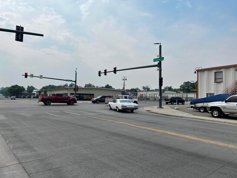 More Photos Of 601 S Federal Blvd, Riverton Land For Sale