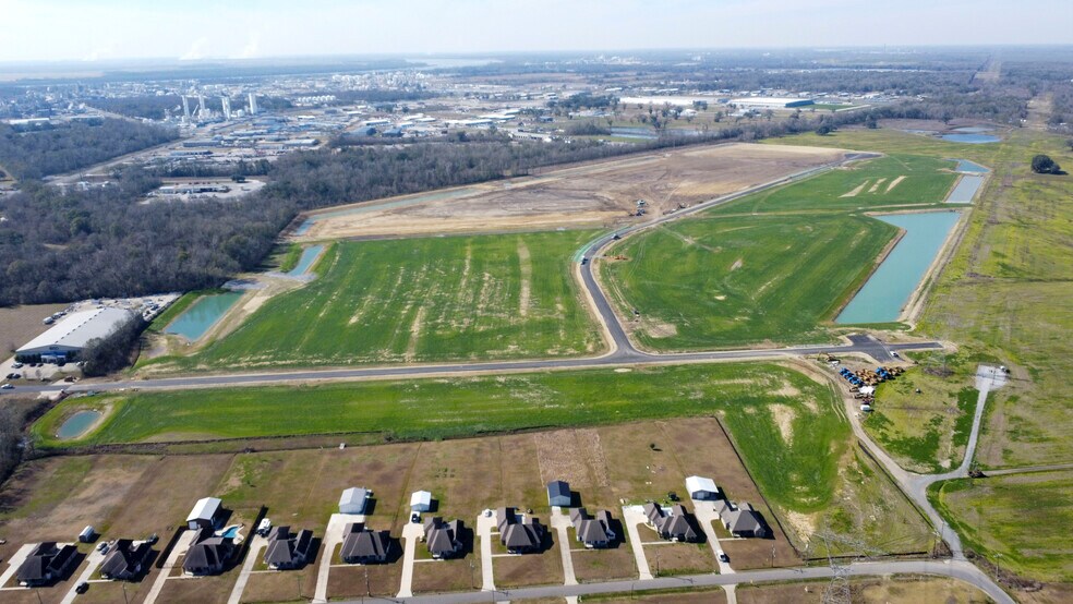 More Photos Of Industriplex Ave, Geismar Land For Sale