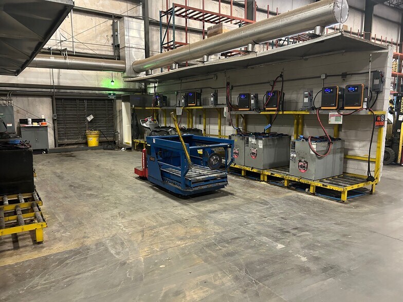 More Photos Of 1401 Highway 246 S, Greenwood Distribution For Lease