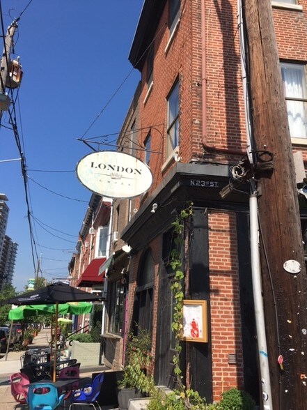 More Photos Of 2301 Fairmount Ave, Philadelphia Restaurant For Lease