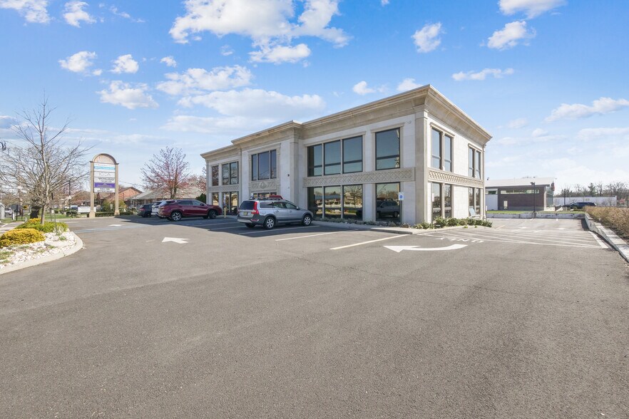 More Photos Of 883 Poole Ave, Hazlet Medical For Lease
