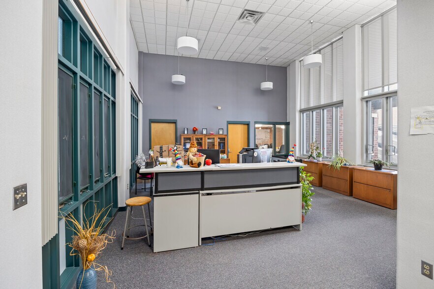 More Photos Of 13640 State Route 22, Canaan Office For Sale