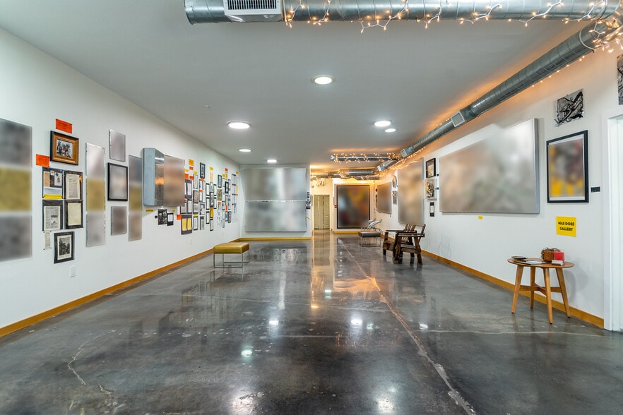 More Photos Of 831 S Main St, Burbank Warehouse For Sale