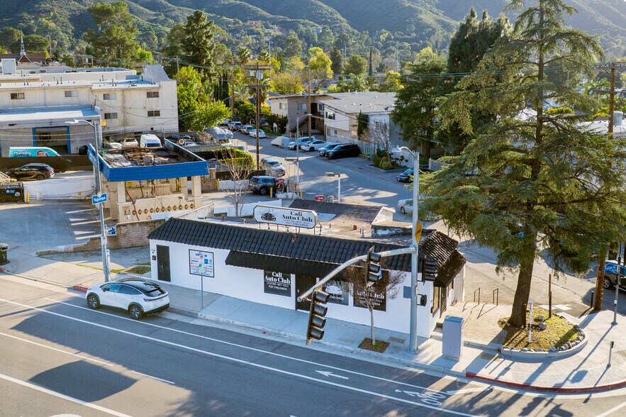 More Photos Of 7798 Foothill Blvd, Tujunga Freestanding For Sale